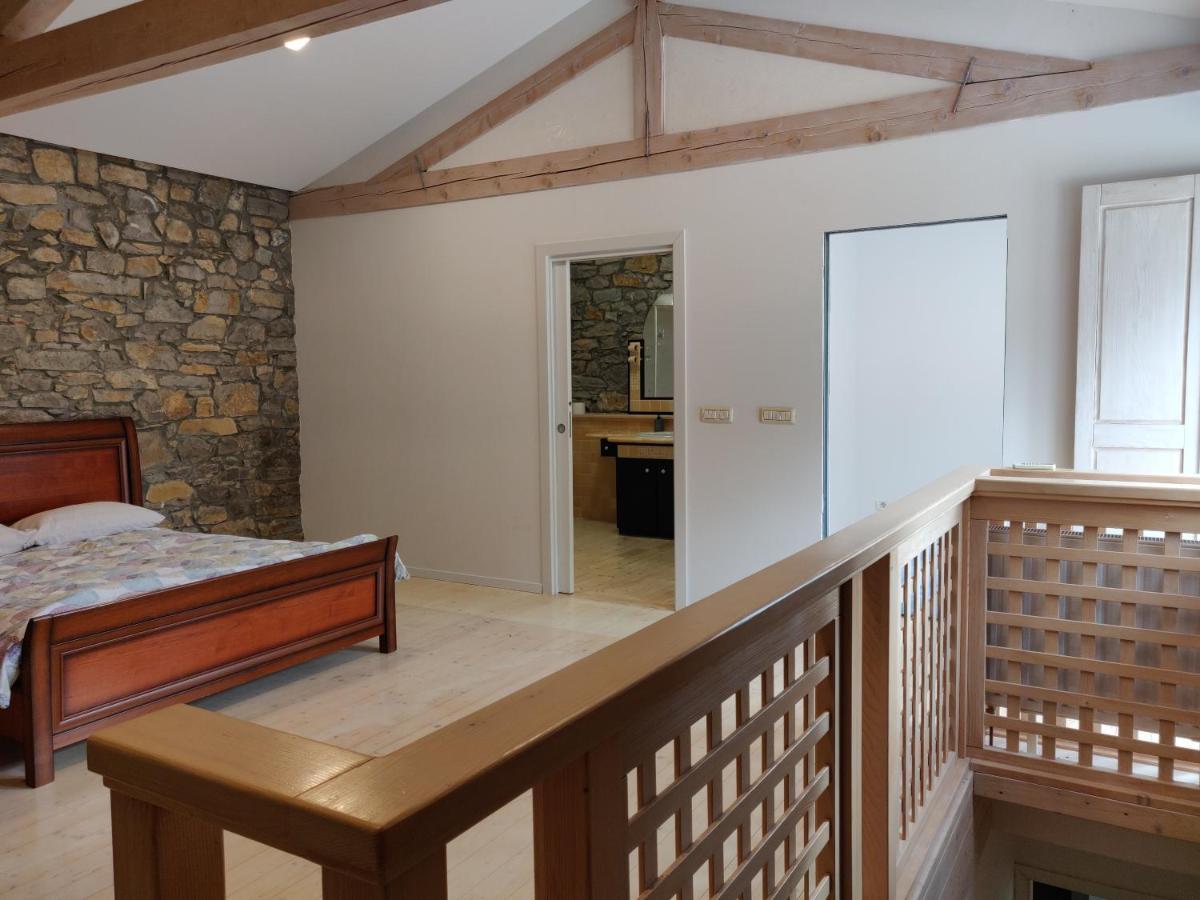 Small House In Vipava Valley Esterno foto