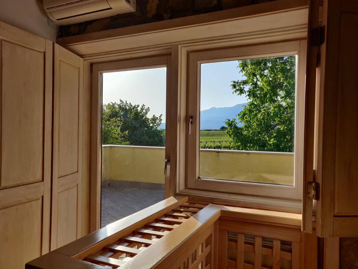 Small House In Vipava Valley Esterno foto